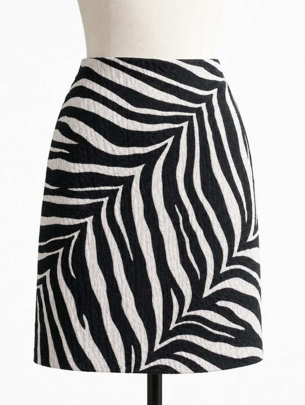 TALBOTS Black White Zebra Animal Print Skirt • Textured Cotton • Size 6P & 8P